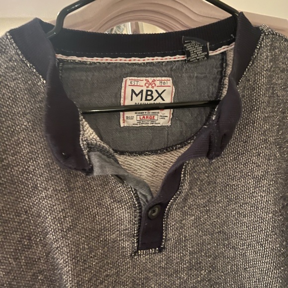 cropped long sleeve - Picture 3 of 6